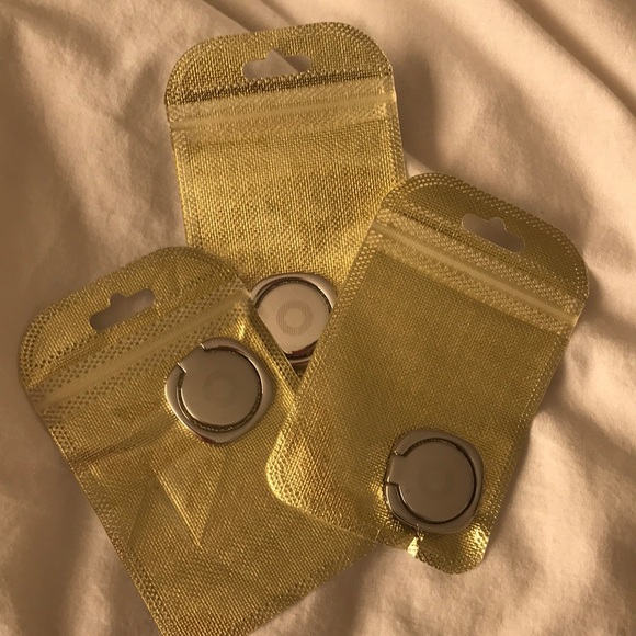 Phone ring or holder in silver colour bundle 10/$7 - Picture 4 of 4